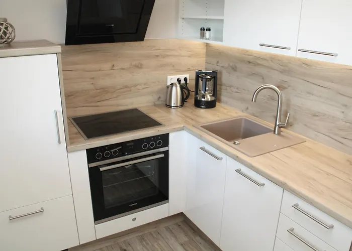 Am Huetteberg 公寓 *